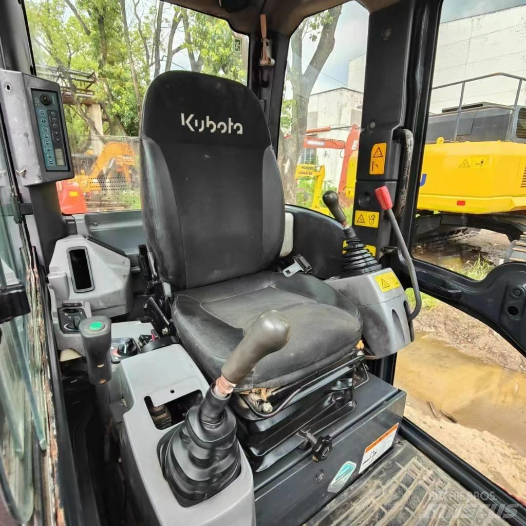 Kubota KX165 Bandgrävare