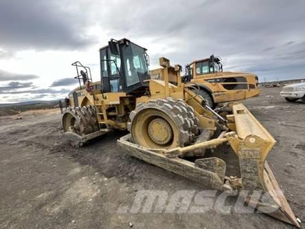 CAT 825 G Jordkompaktorer