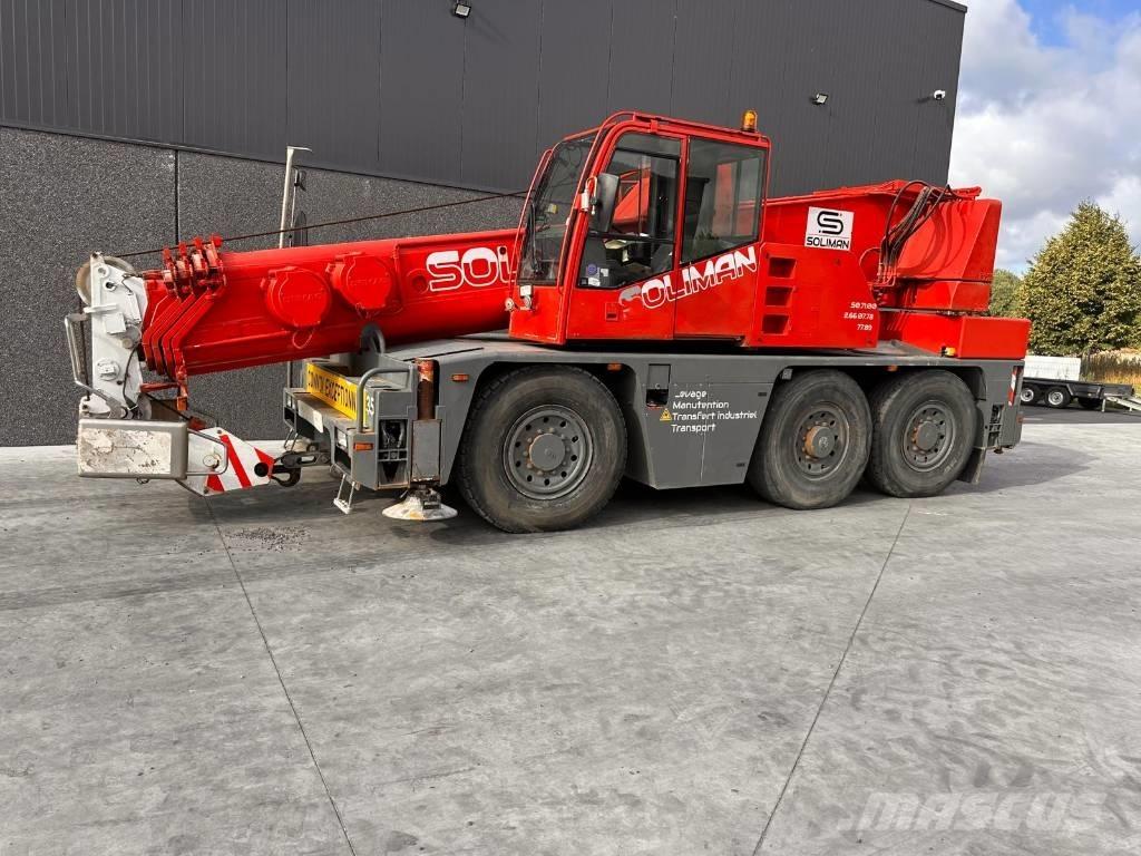 Demag AC 40-1 City Allterrängkranar