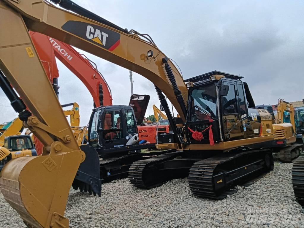 CAT 320D2 Midigrävmaskiner 7t - 12t