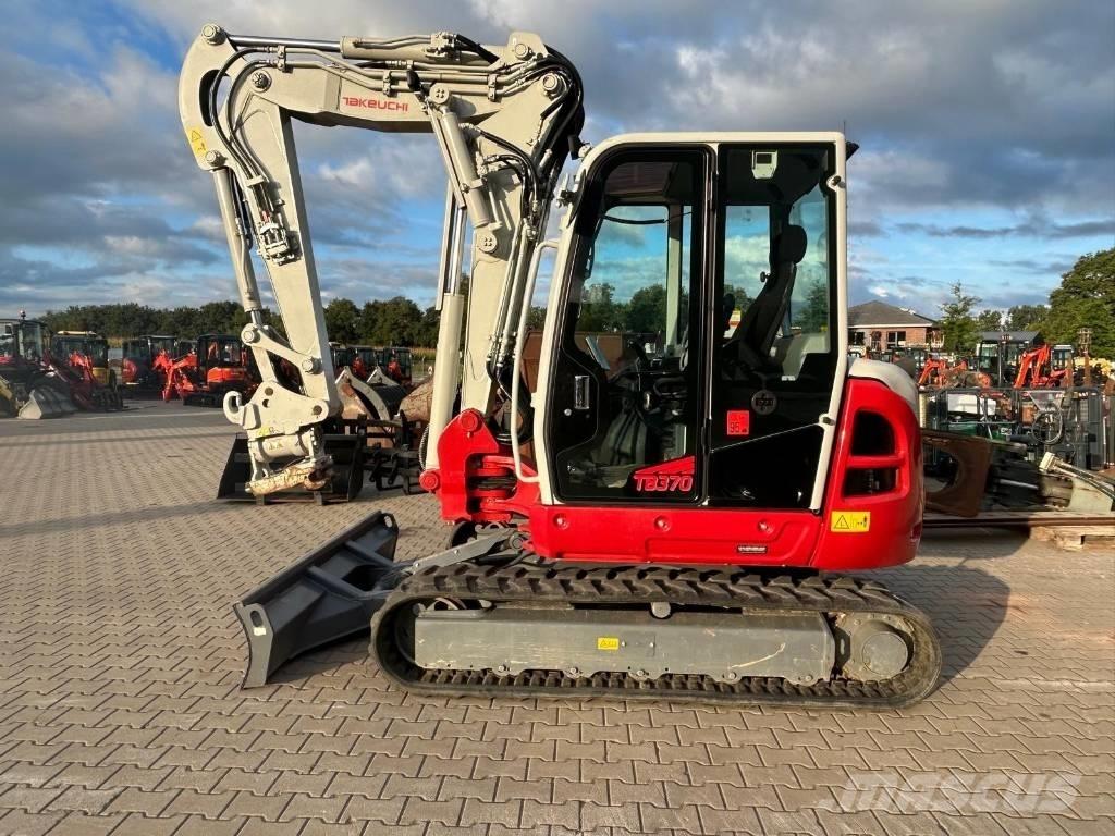 Takeuchi TB 370 V4 Midigrävmaskiner 7t - 12t