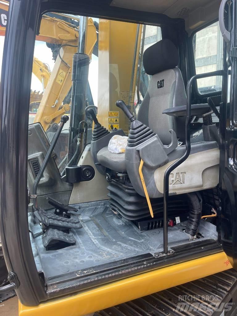 CAT 307 D Minigrävare < 7t