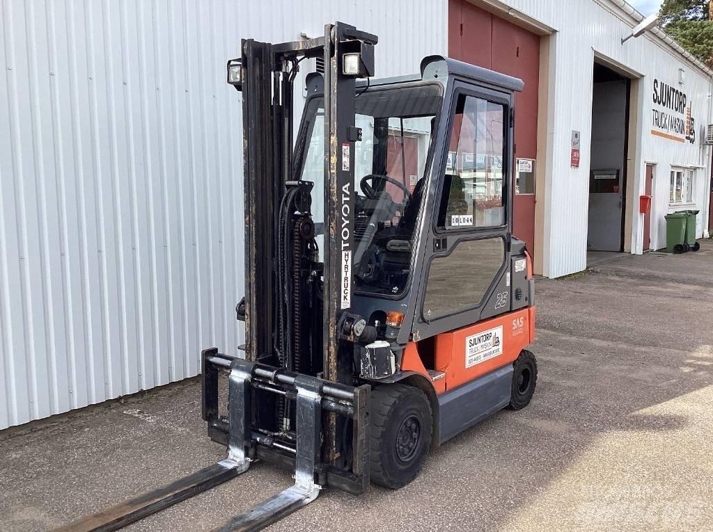 Toyota 7 FB MF 25 Elmotviktstruckar