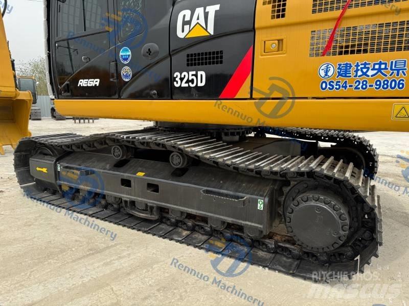 CAT 325 D Bandgrävare