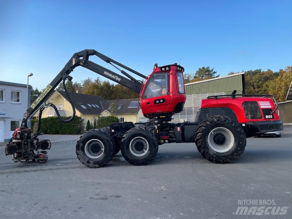 Komatsu 951 Skördare