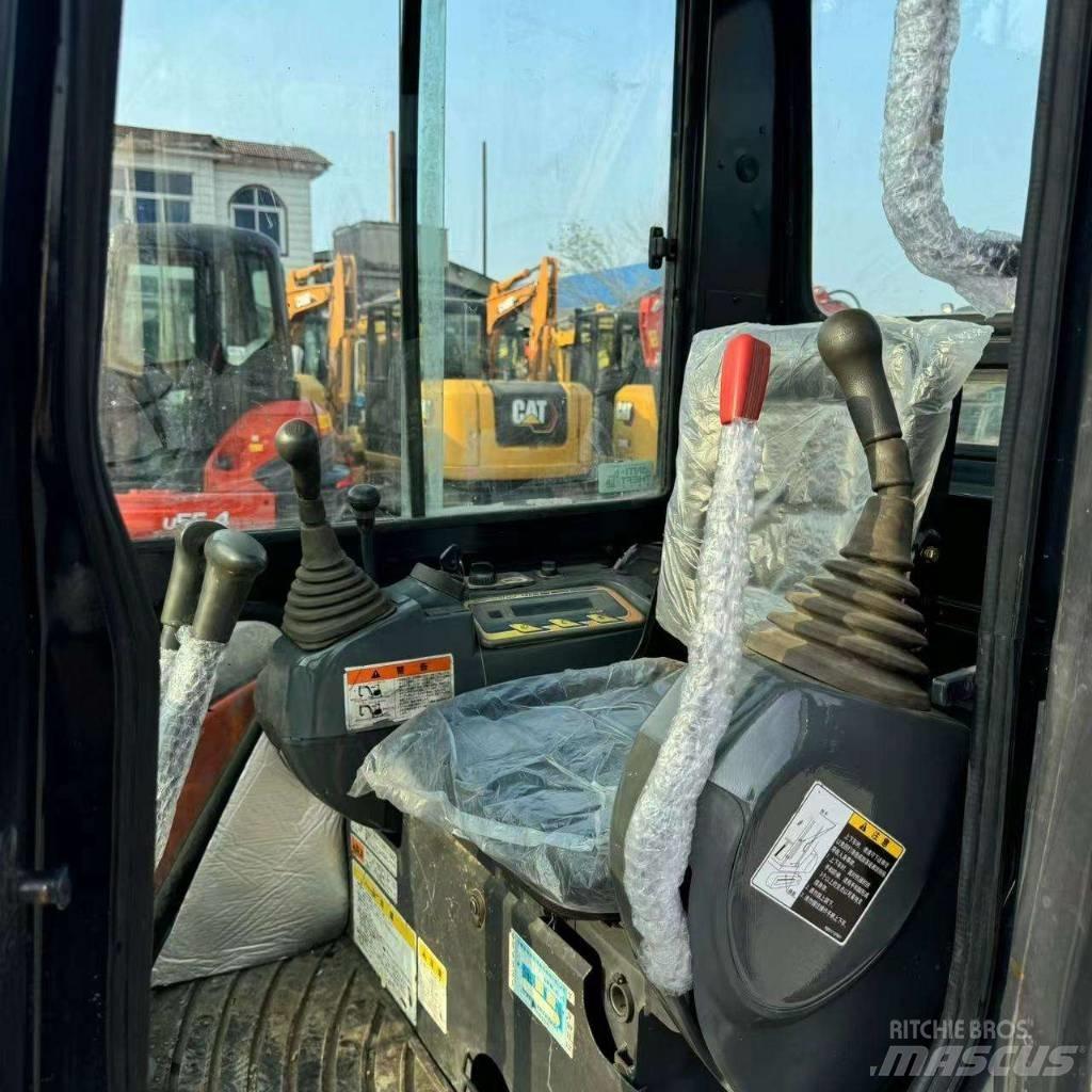 Kubota U 35 Minigrävare < 7t