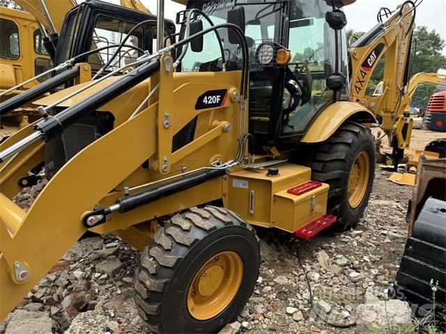 CAT 420 F Grävlastare
