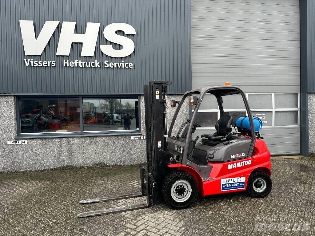 Manitou MI 25 G Gasolmotviktstruckar