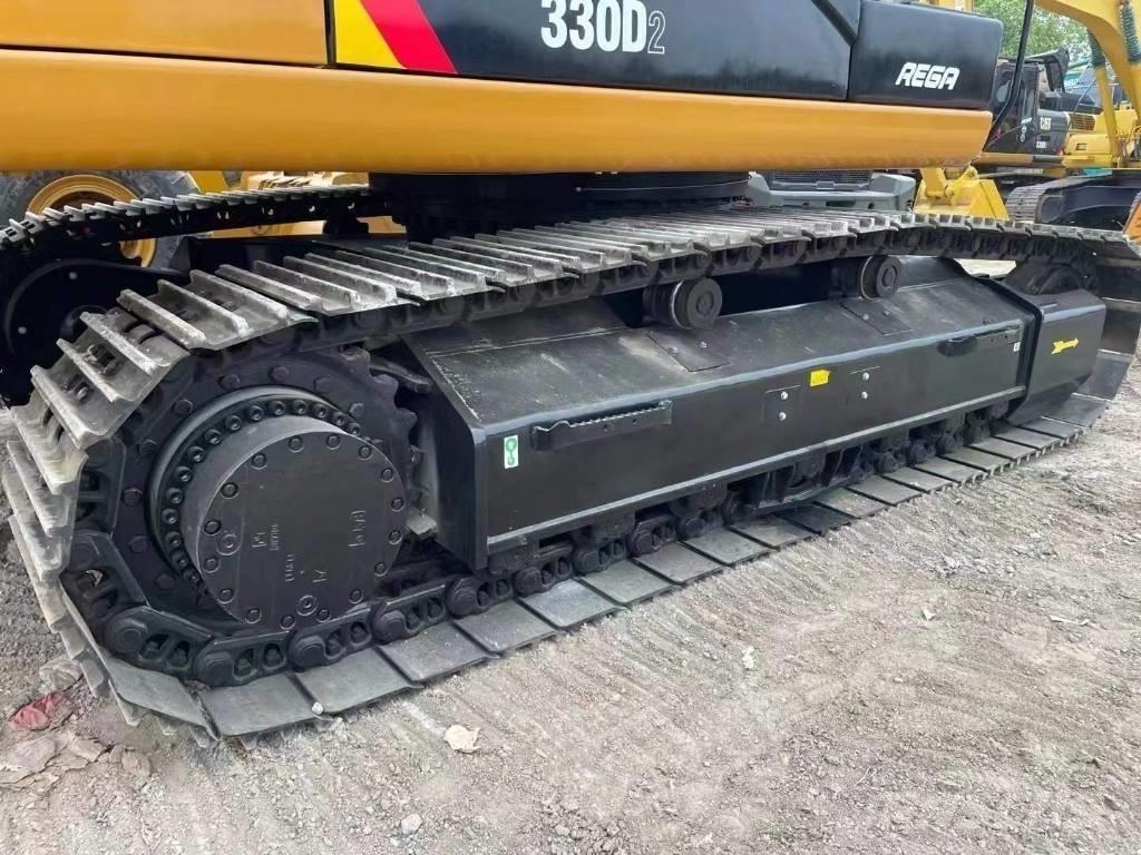 CAT 330 D Bandgrävare