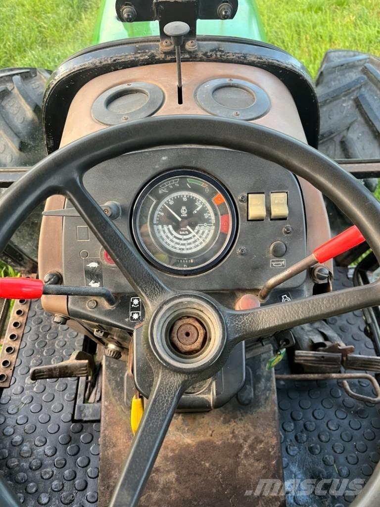 John Deere 1950 Traktorer