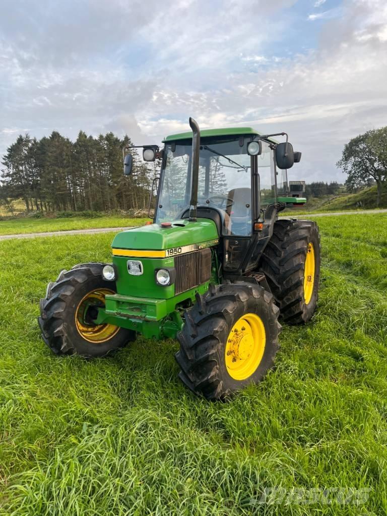 John Deere 1950 Traktorer