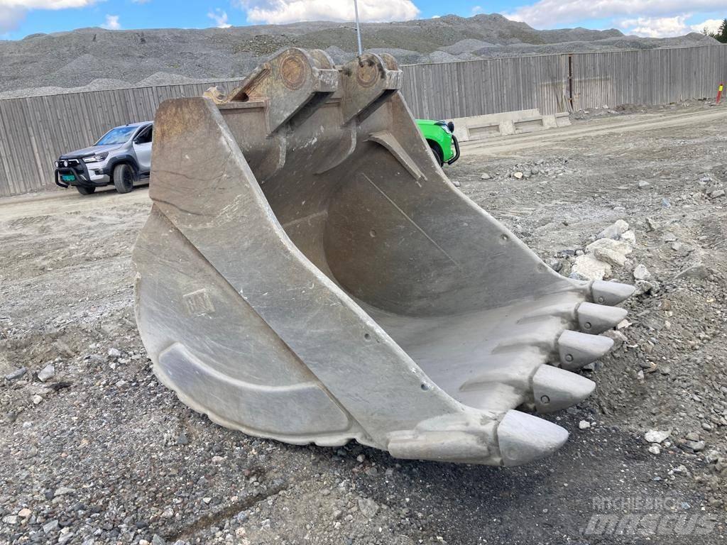 CAT 365 C L UHD/33M Rivningsgrävare