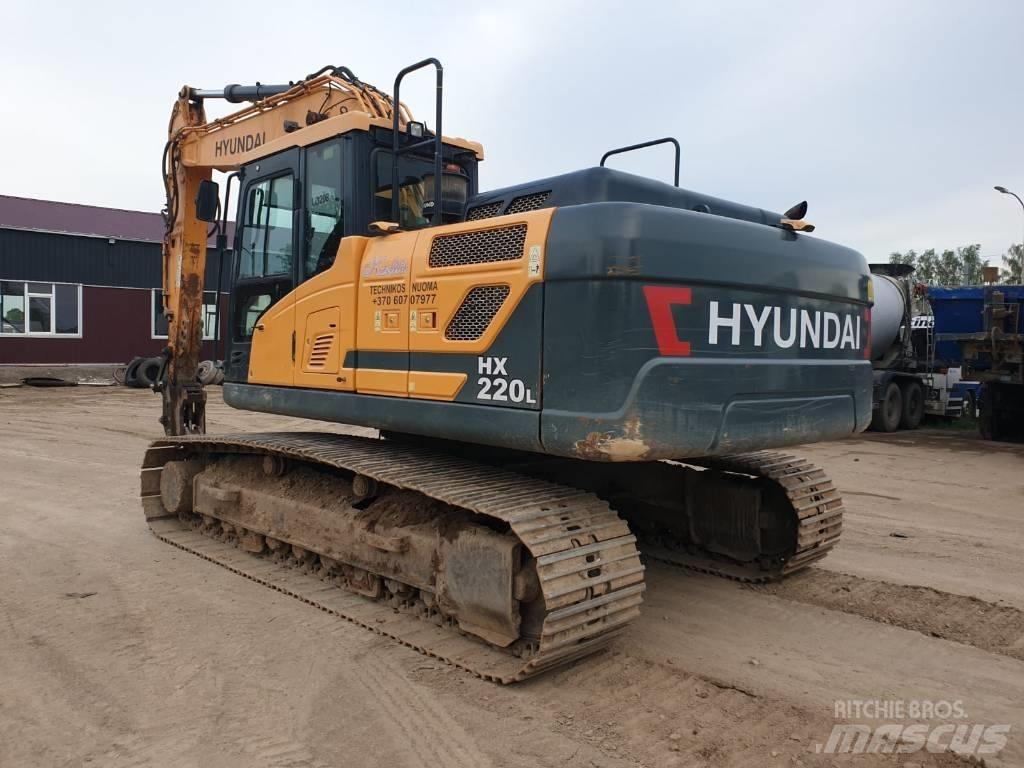 Hyundai HX 220 L Bandgrävare