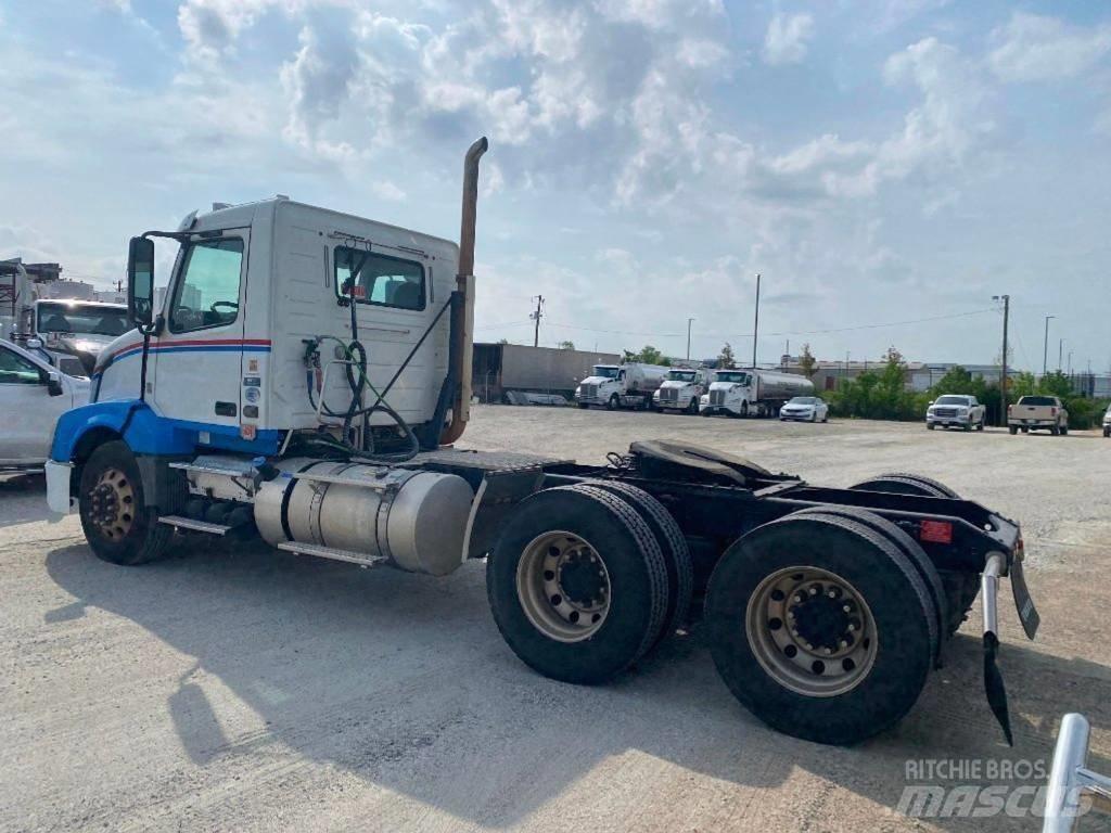 Volvo VNL Dragbilar