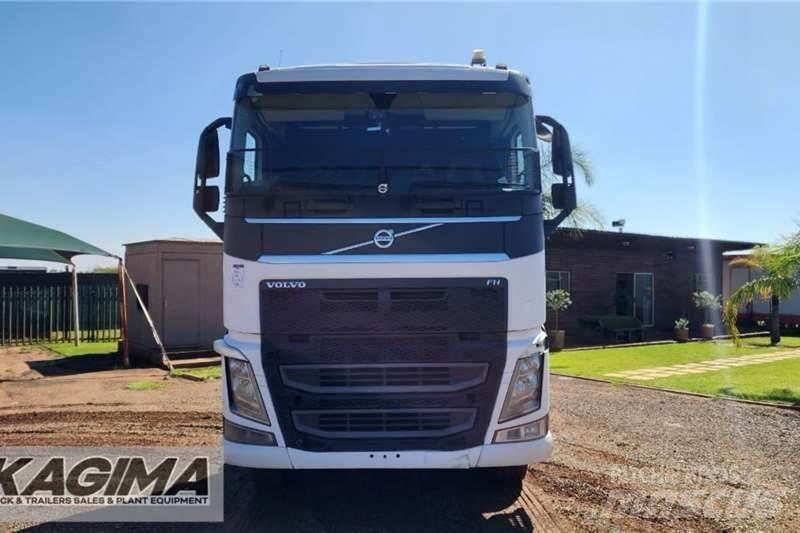 Volvo FH440 Övriga bilar