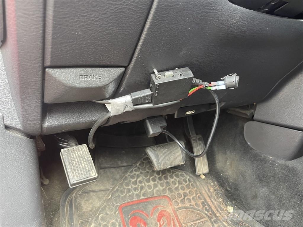 Dodge Ram 2500 Flakbilar/Pickuper