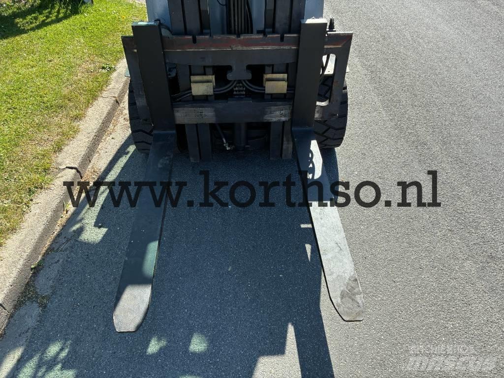 Still RX 70-30T Gasolmotviktstruckar