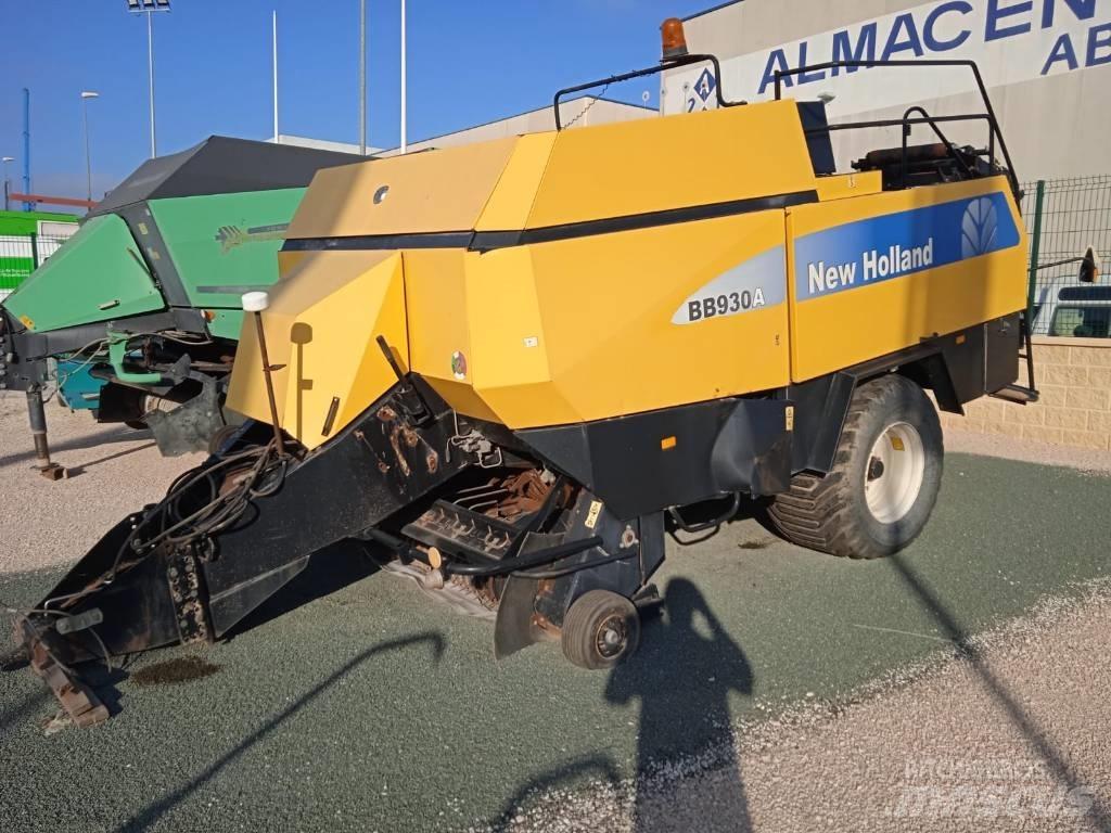 New Holland BB 9030 Fyrkantspressar