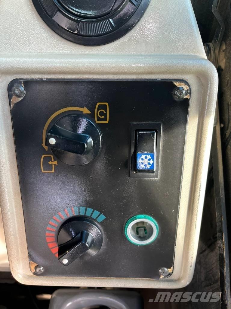 JCB JS 160 W Hjulgrävare