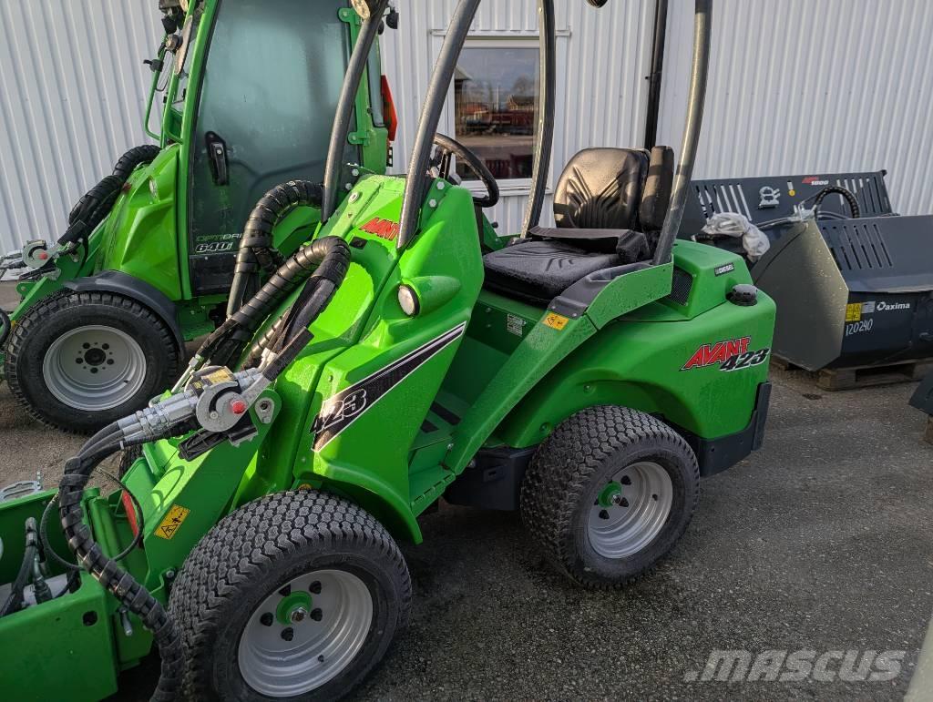 Avant 423 Kompaktlastare