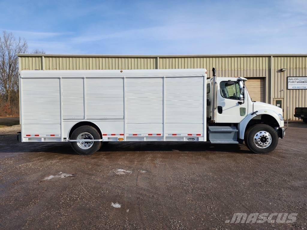 Freightliner M2 Lastbilar för dryckesleveranser