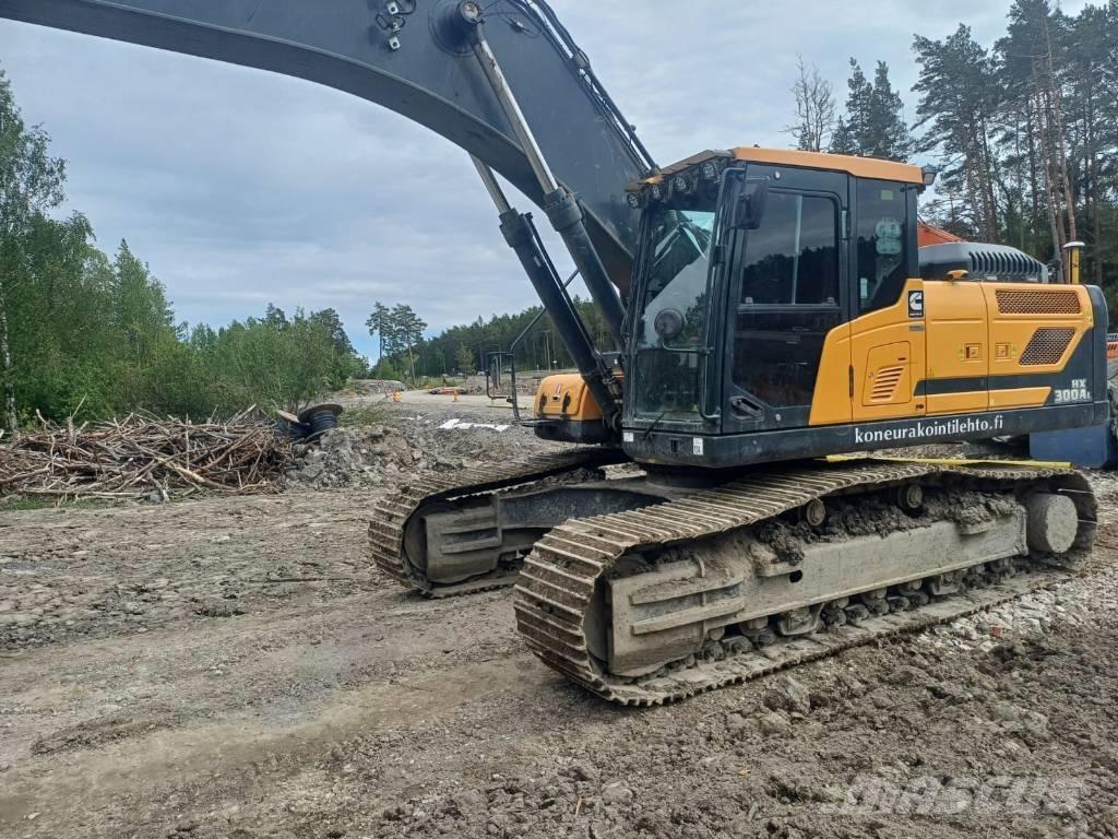 Hyundai HX 300 AL Bandgrävare