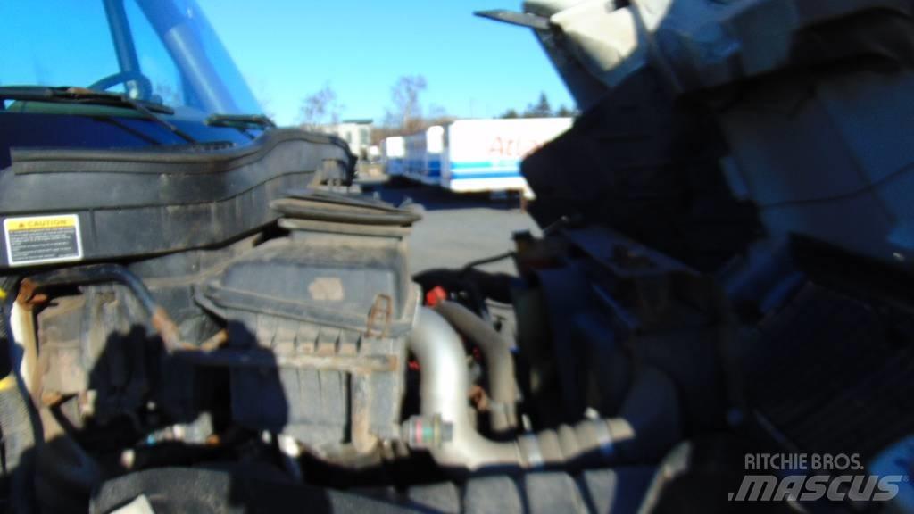 International 4300 Skåpbilar