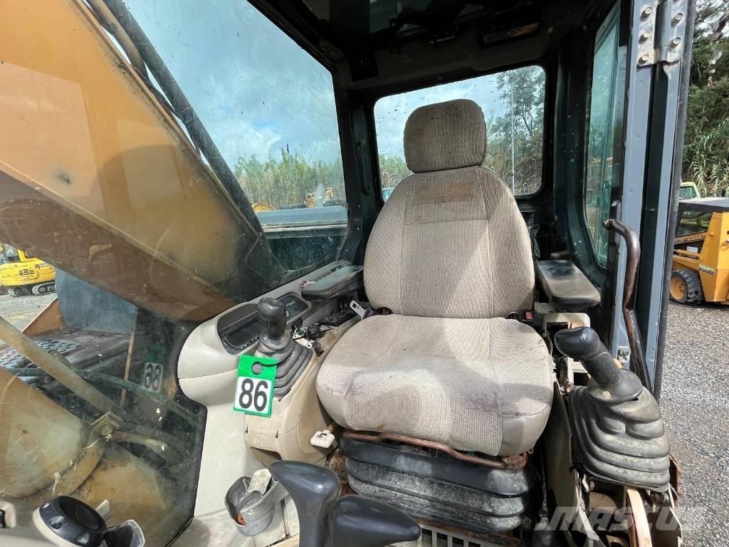 CASE CX 210 B LR Bandgrävare