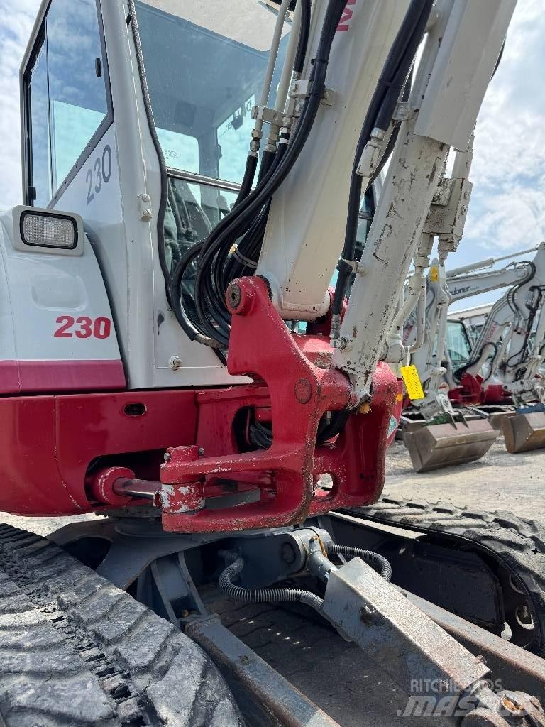 Takeuchi TB 230 Minigrävare < 7t