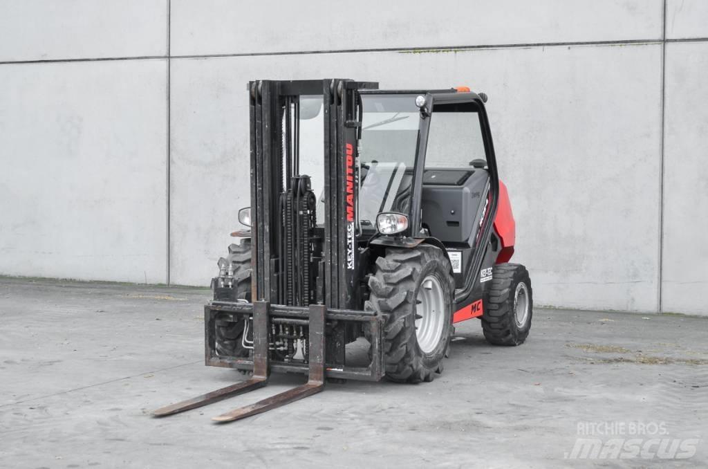 Manitou MC 25-4 D Dieselmotviktstruckar