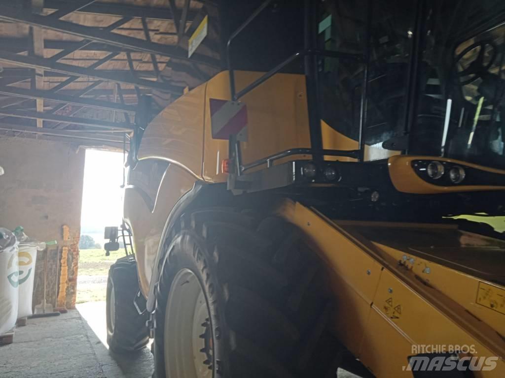New Holland CX 8.70 Skördetröskor