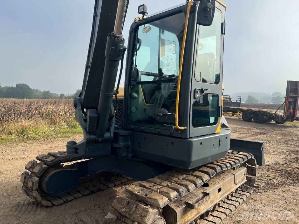 Volvo ECR 88 D Bandgrävare