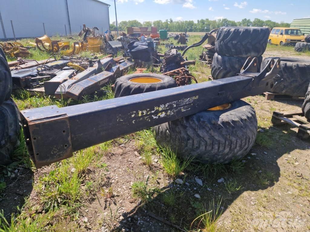 John Deere CH8 1470D Skotarkranar