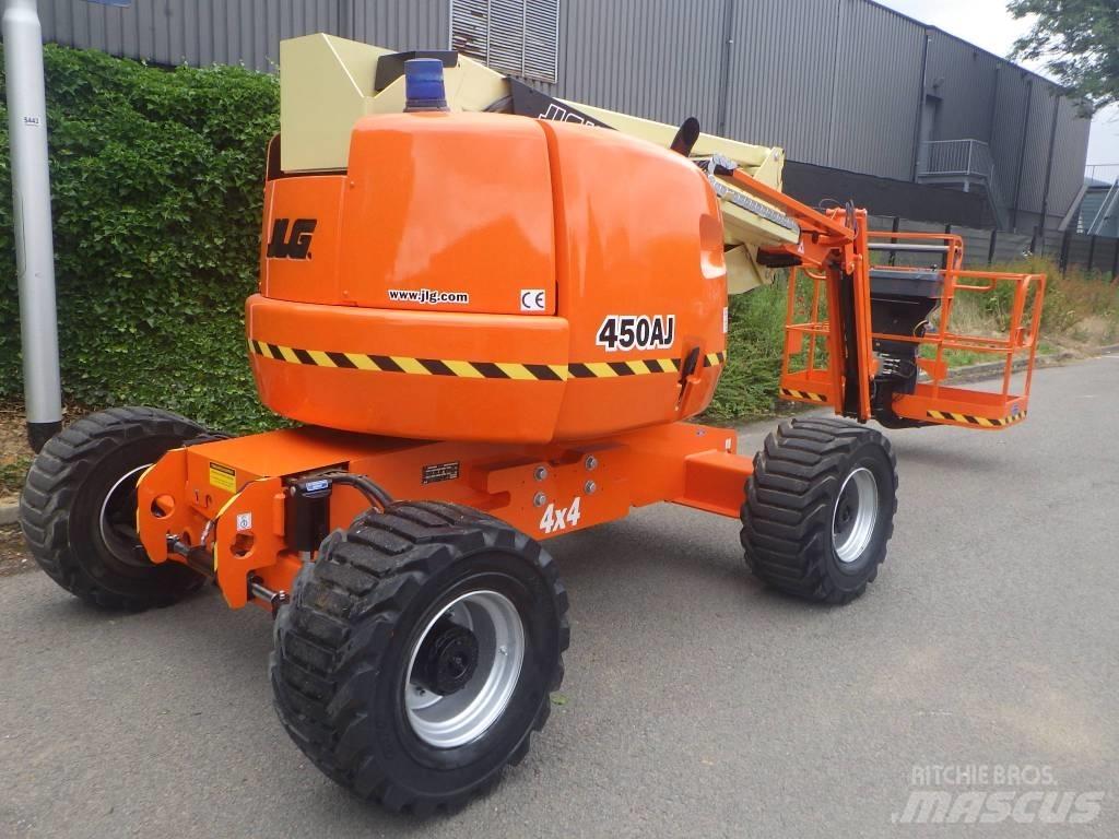 JLG 450AJ Bomliftar