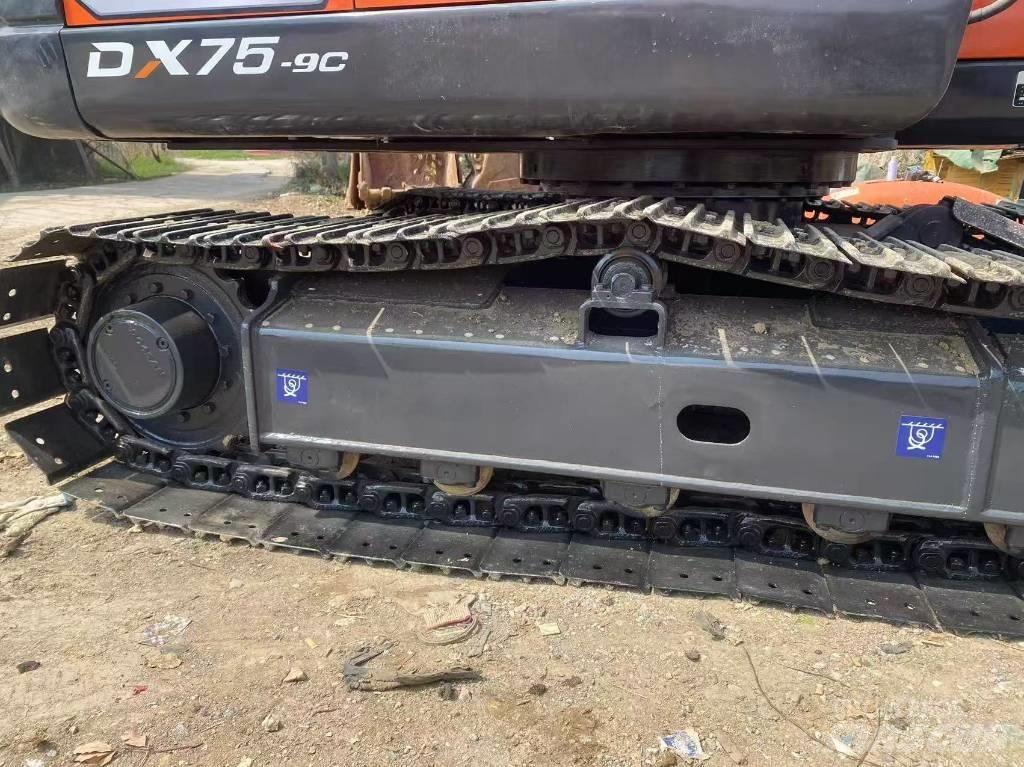 Doosan DX 75-9 C Midigrävmaskiner 7t - 12t