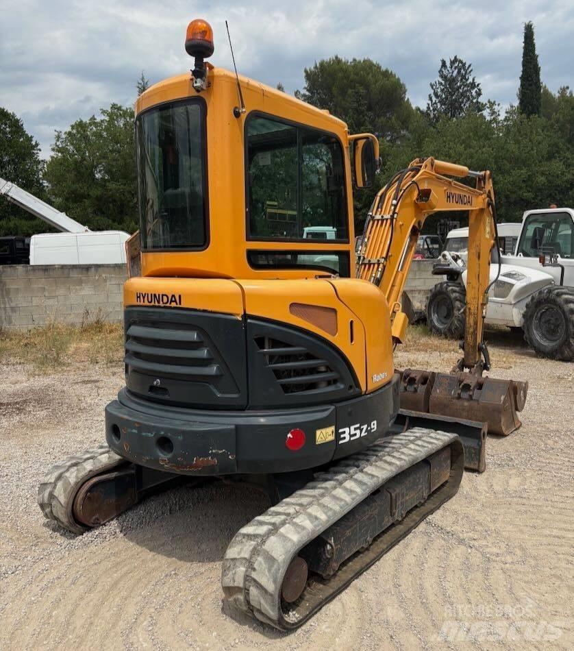 Hyundai R35Z-9 Minigrävare < 7t