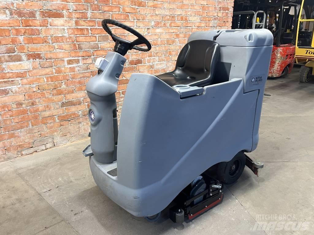 Nilfisk BR 800 S Skurborsttorkar