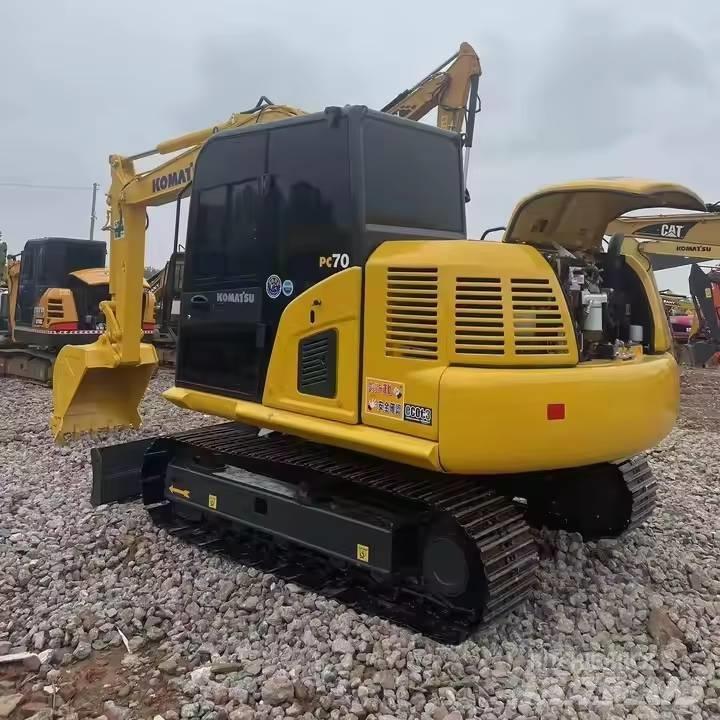 Komatsu PC70-8 Midigrävmaskiner 7t - 12t