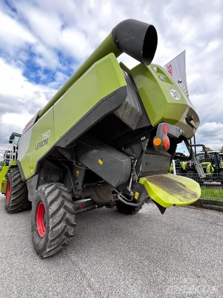 CLAAS Lexion 750 Skördetröskor
