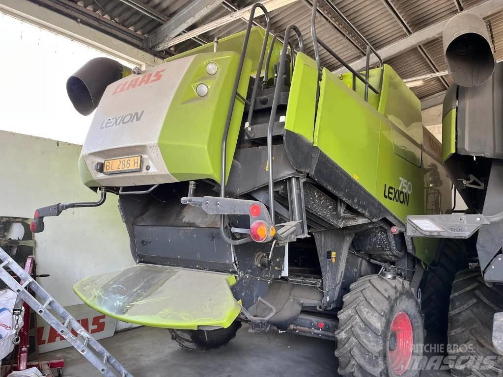 CLAAS Lexion 750 Skördetröskor