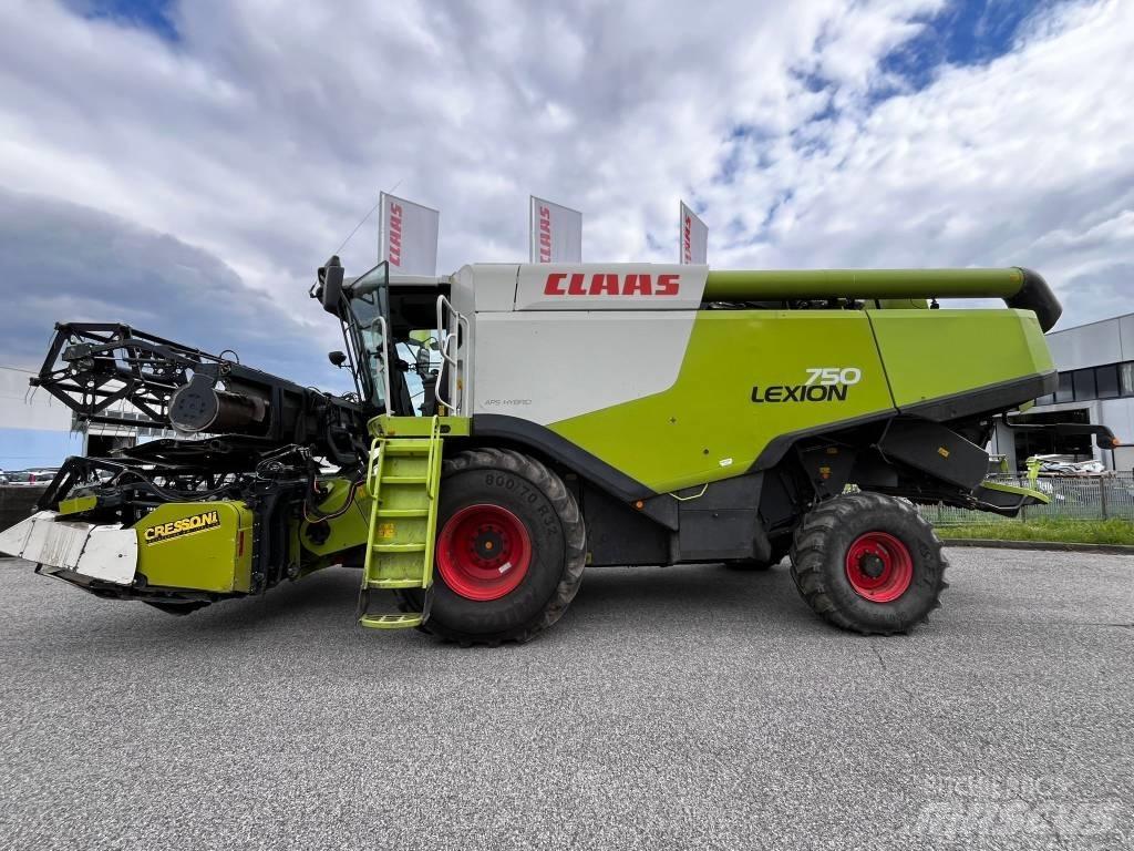 CLAAS Lexion 750 Skördetröskor