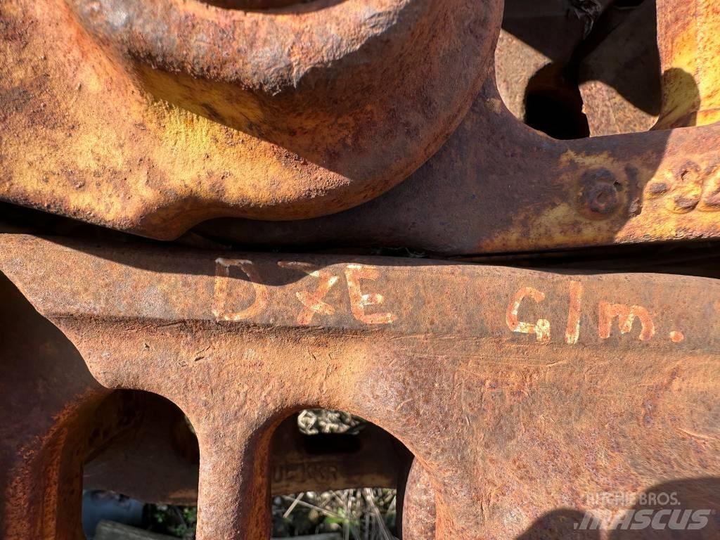 CAT D 6 R Band, kedjor och underreden
