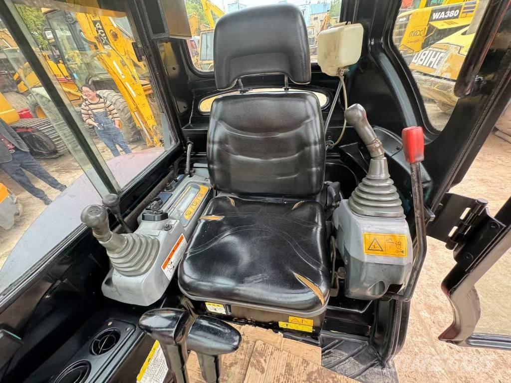 Kubota U 35-3 Minigrävare < 7t