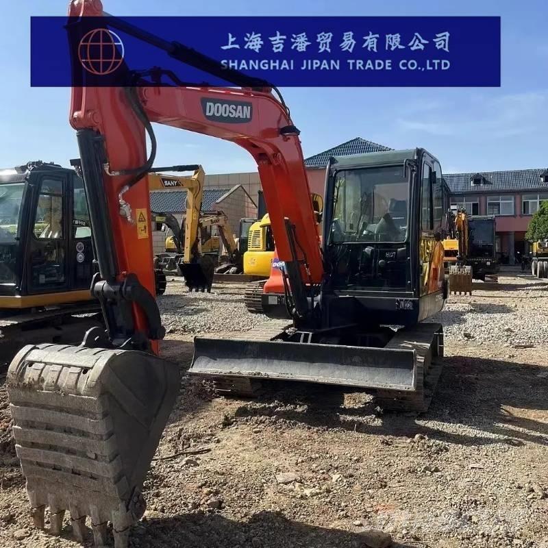 Doosan DX 60 Minigrävare < 7t
