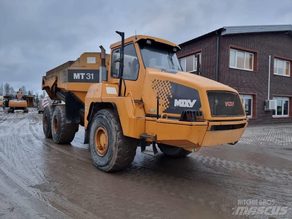 Moxy MT 31 6x6 Midjestyrd dumper