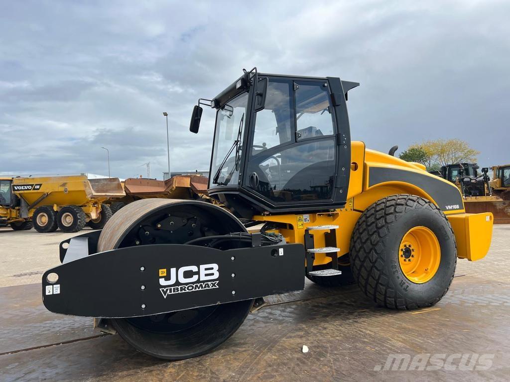 JCB VM166D Envalsvältar