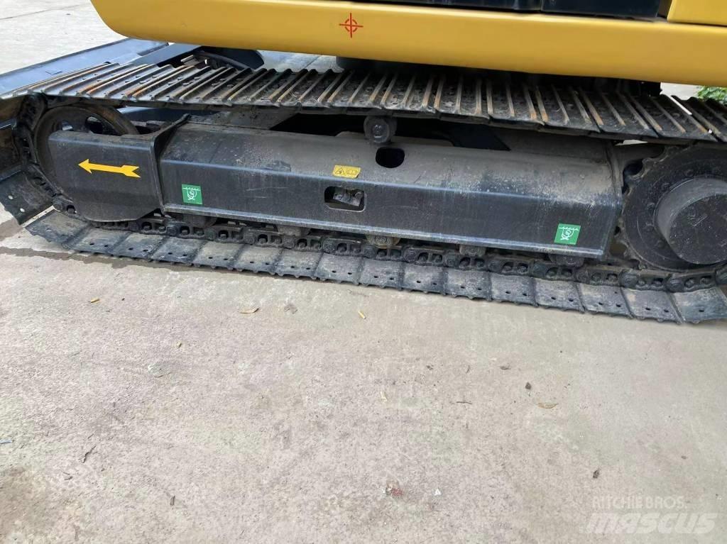 CAT 307 Bandgrävare