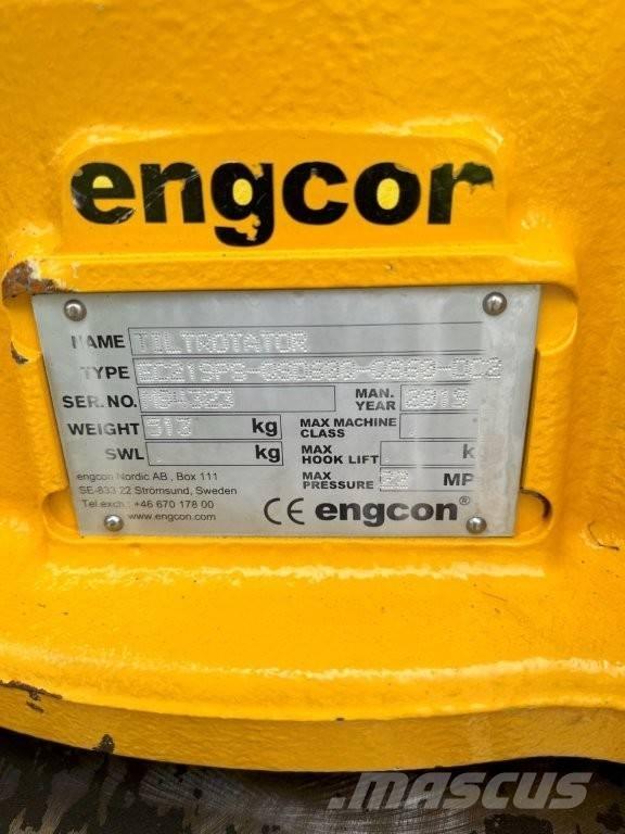 Komatsu PW 160-11 Hjulgrävare