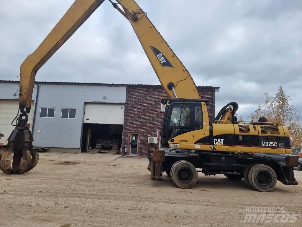 CAT M 325 C L MH Avfalls / industri hantering