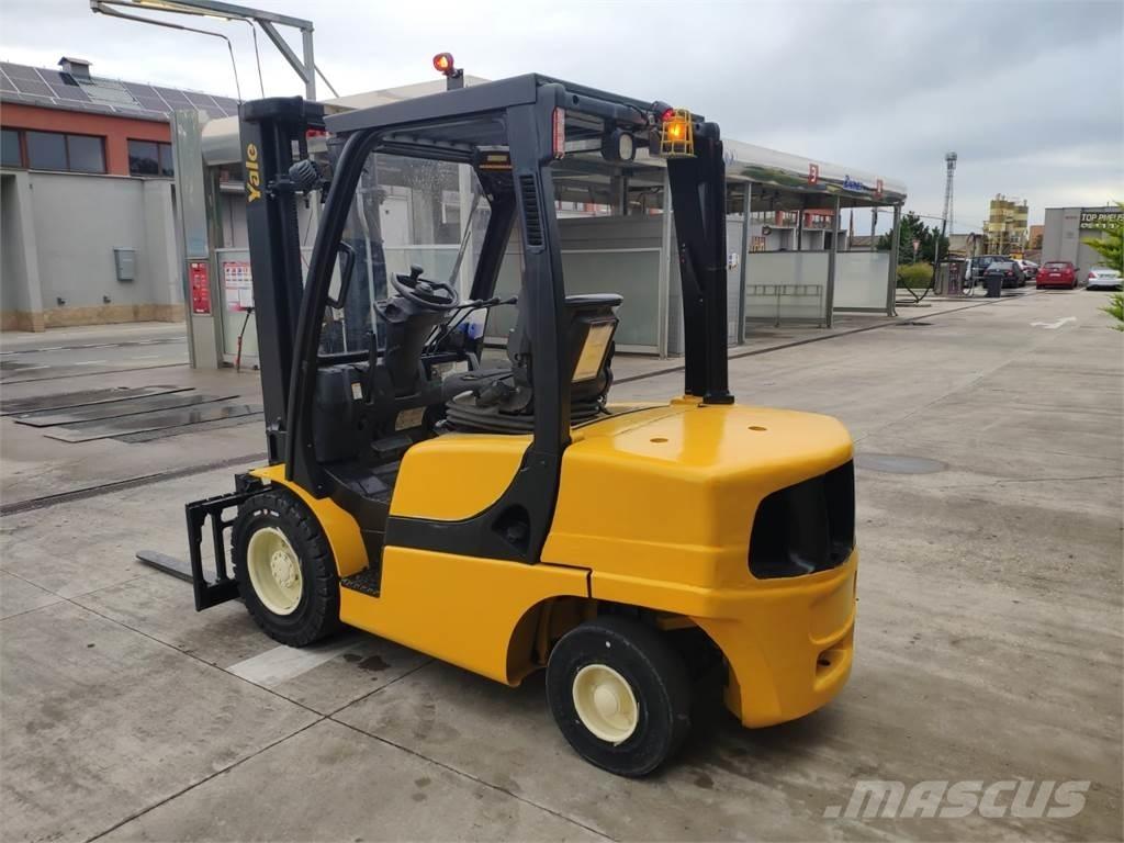 Yale GDP35VX Dieselmotviktstruckar